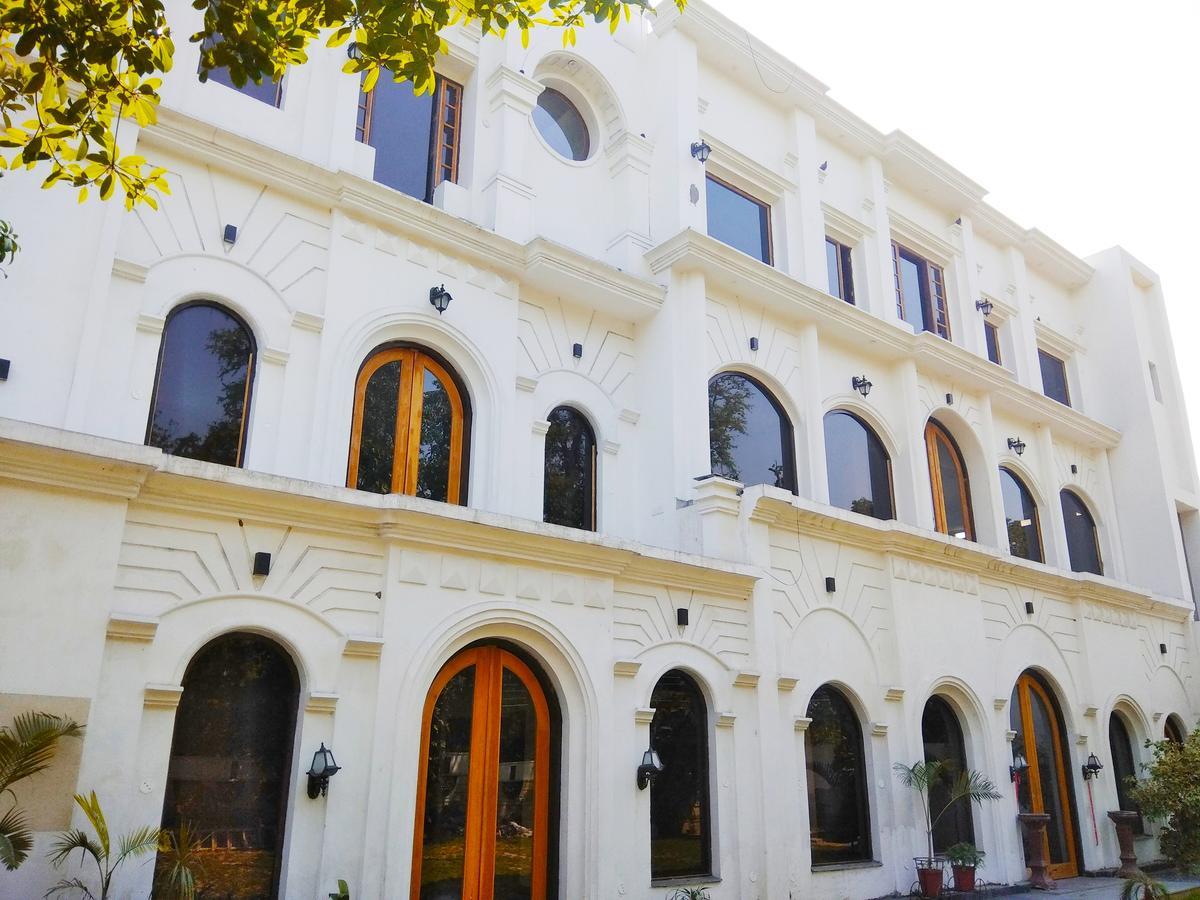 Patiāla Hotel Kings Retreat מראה חיצוני תמונה